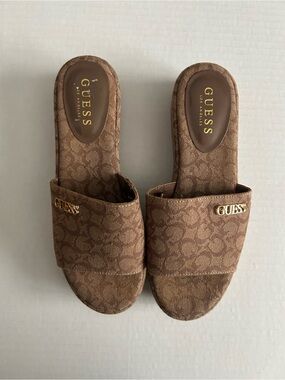 GUESS Brown Monogram Slide Sandals with Gold Logo